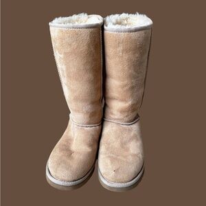 UGG Boots Tall Sand Color Australian Sheepskin Sz 7